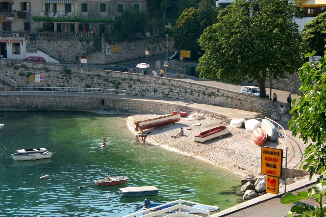 Apartments With A Parking Space Rabac, Labin - 7622 Exterior photo